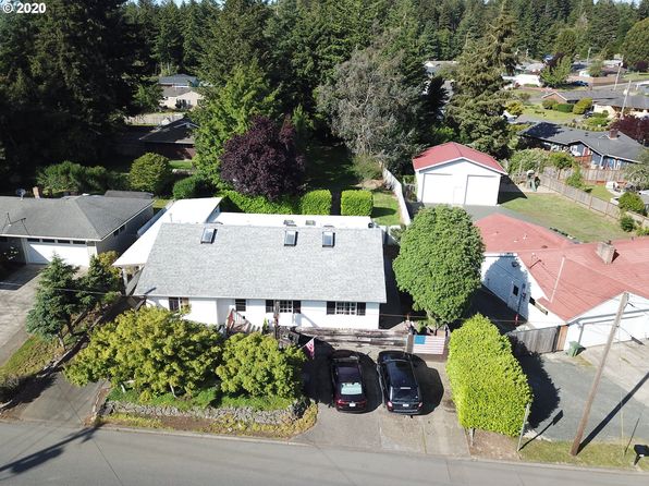 1546 Woodland Dr Coos Bay Or 97420 Zillow