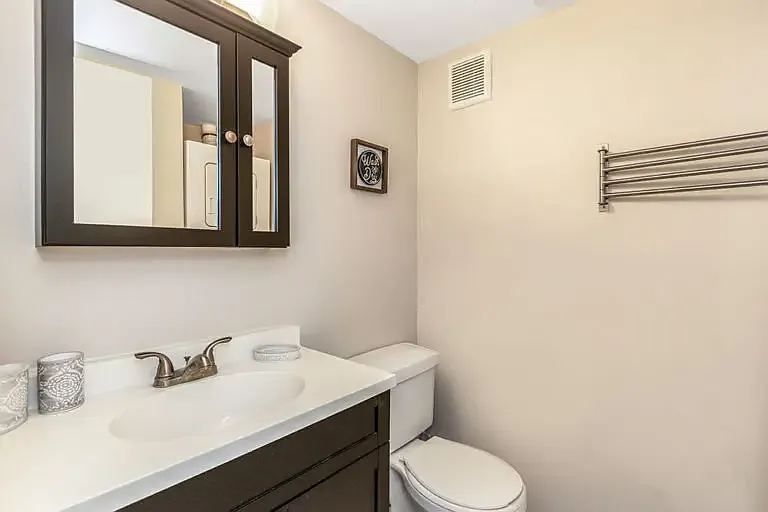 253 Rex Pl #H — Photo 17