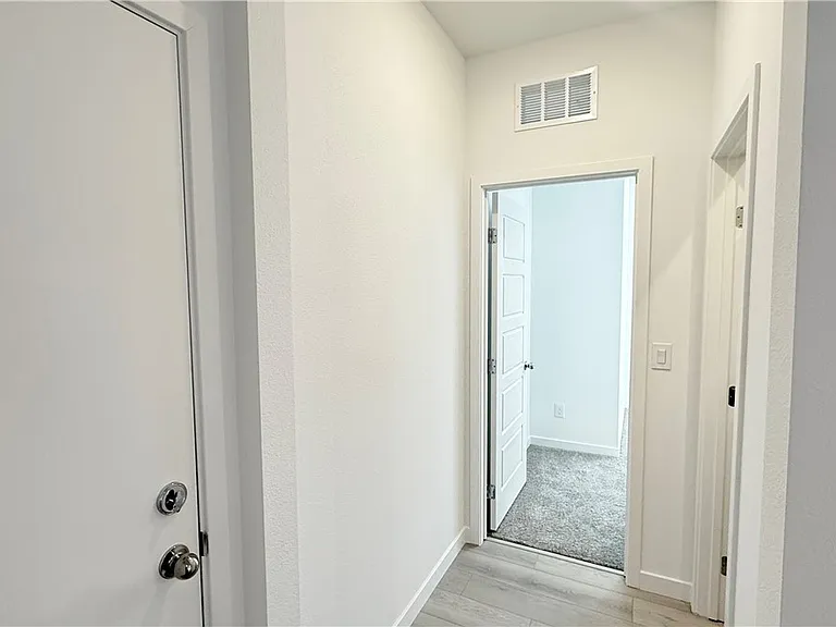 8388 Caldera Hills Ave — Photo 9