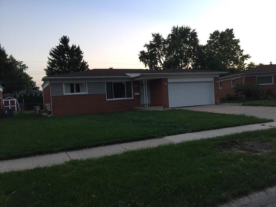 1st image of 3862 Kensington Blvd