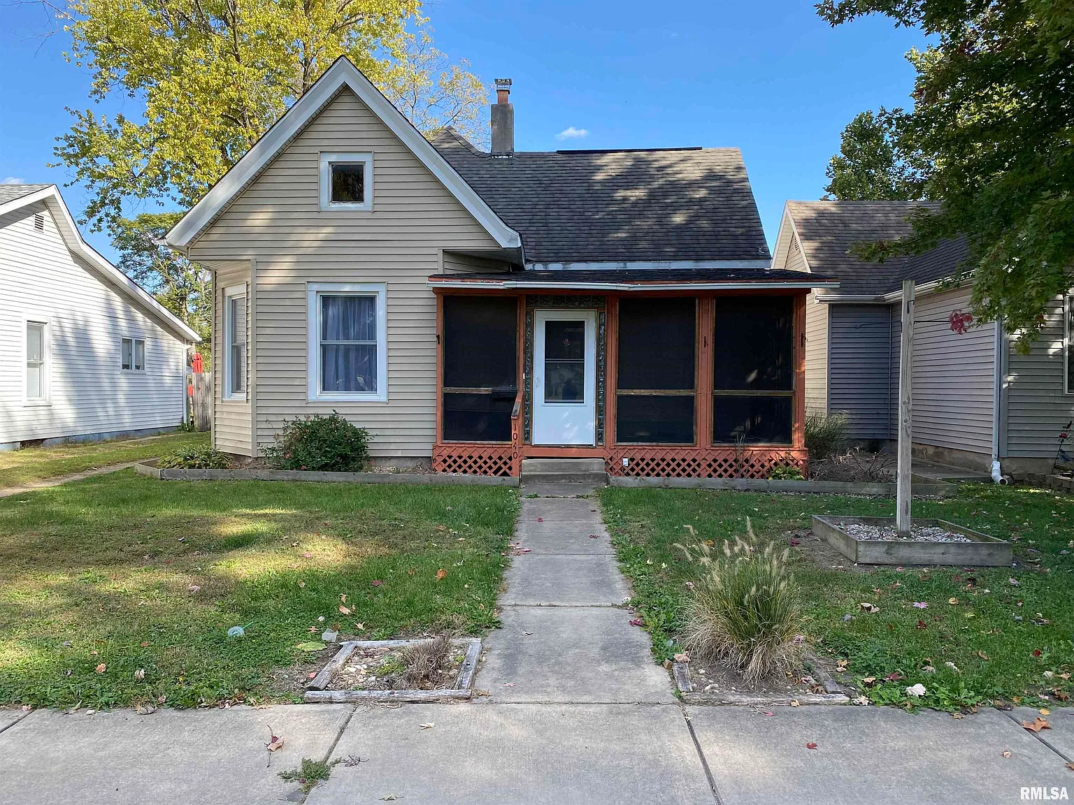 1040 Patton Ave photo 1