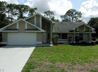 220 Hamilton Ave, Lehigh Acres, FL 33936