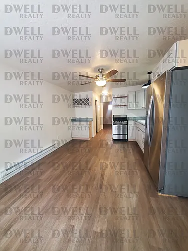 121 Ruxton Ave Photo 1