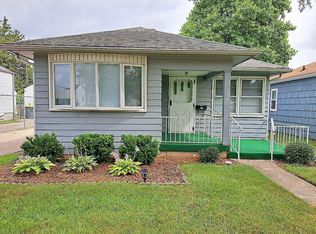 118 E 37th St, Anderson, IN 46013