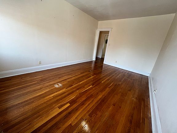 2nd image of 127-131 Washington St #56
