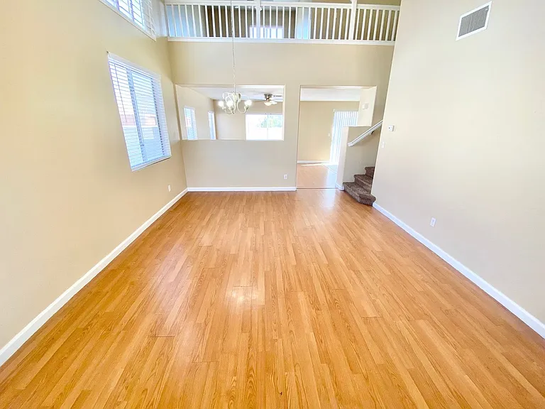 5828 Fern Gully Way — Photo 3
