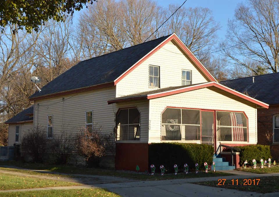 320 E Main St, Manchester, MI 48158 Zillow