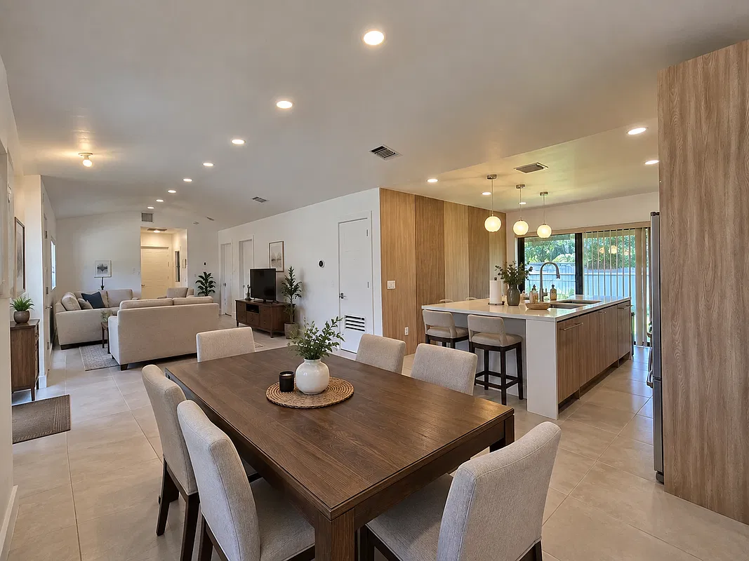 3 bed, 4.0 bath, 1829 sqft, $5,500 — Photo 2