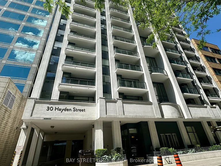 30 Hayden St #405 — Photo 1