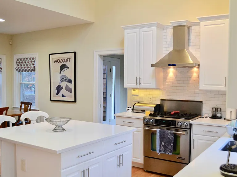 Briarcroft Dr — Photo 13