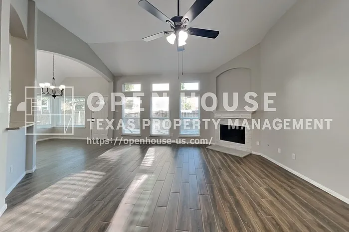 21023 La Arbre Ln — Photo 4