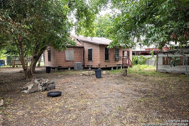1st image of 331 Burleson