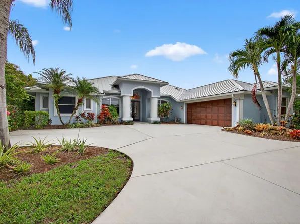 4821 SW Lake Grove Circle, Palm City, FL 34990