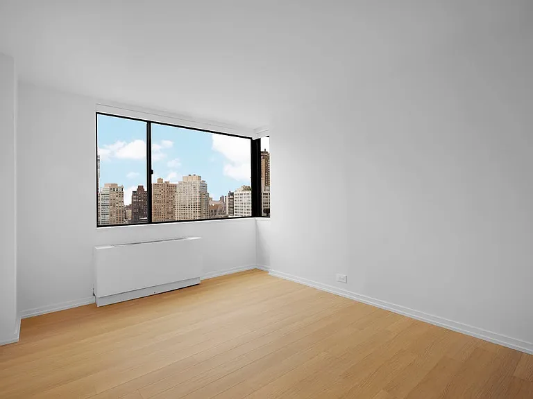 124 W 60th St #12M — Photo 8