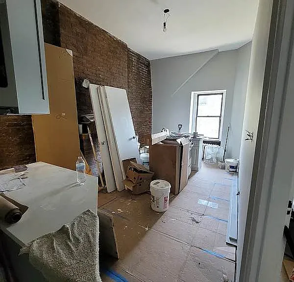 122 W 81st St #9 — Photo 7