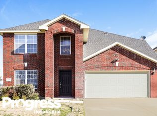819 Pryor Dr, Arlington, TX 76001