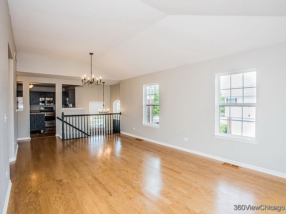 5th image of 1416 Draper Rd