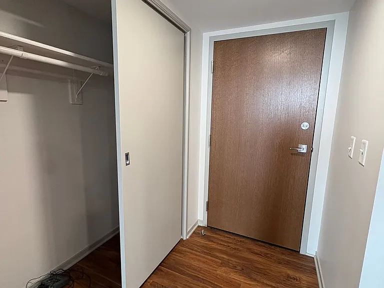 Sky Park Apartments — Photo 8