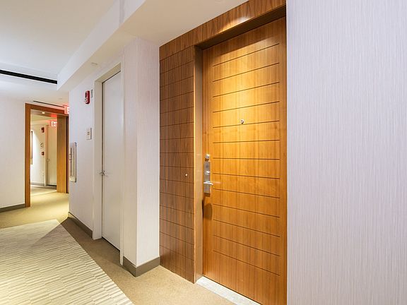 3rd image of 580 Washington St #6F