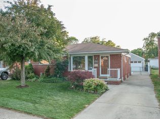29415 Milton Ave, Madison Heights, MI 48071