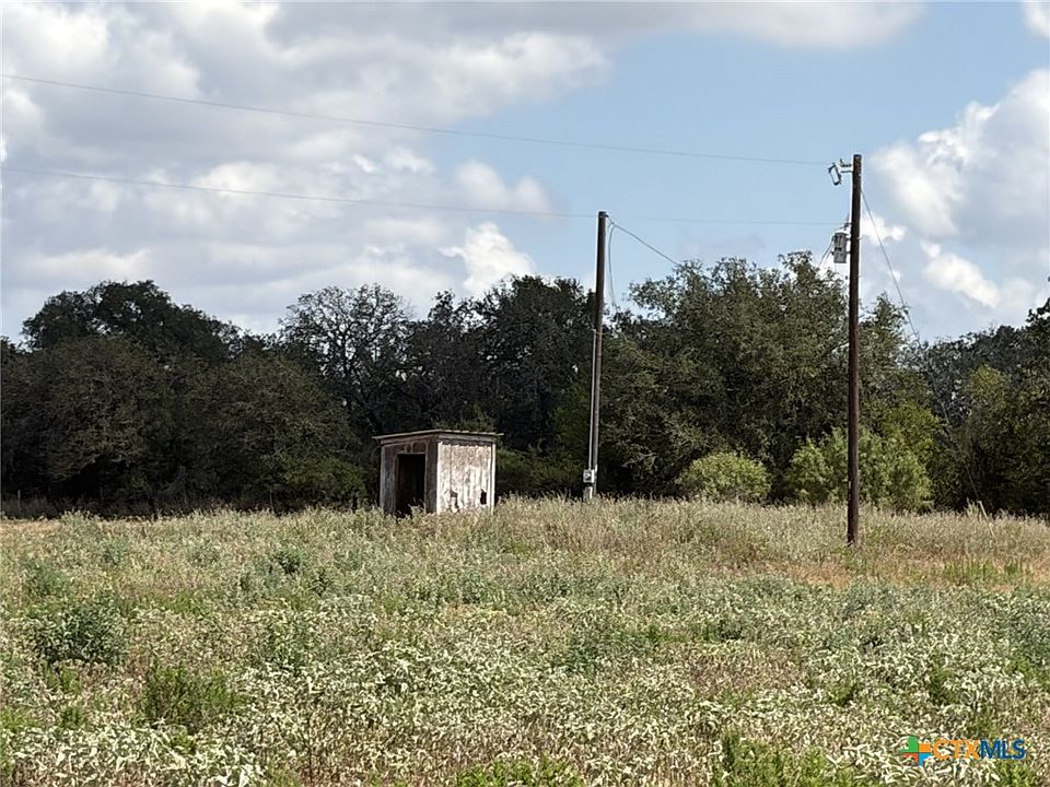 2nd image of 3233 Mule Creek Rd
