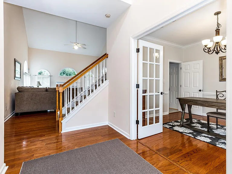 1712 Cheshire Bridge Rd — Photo 3