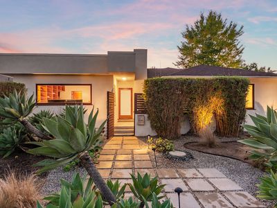 7713 Anise Ave, Los Angeles, CA, 90045