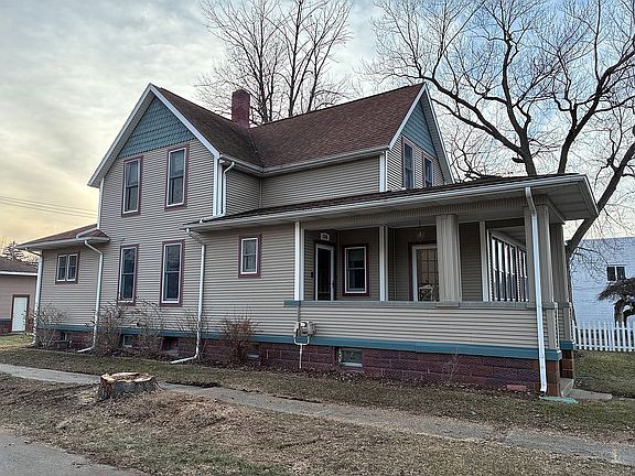 2nd image of 138 E Main St