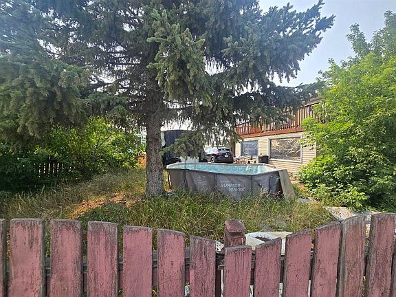 3rd image of 4127 NE 69th St NW