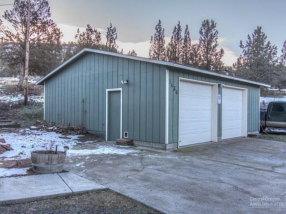 3rd image of 3426 S Crooked River Hwy