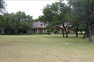 3rd image of 854 County Road 4155
