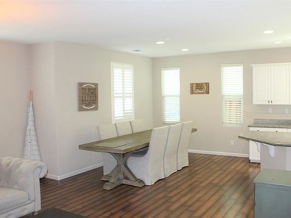 5th image of 2244 Gallery Dr