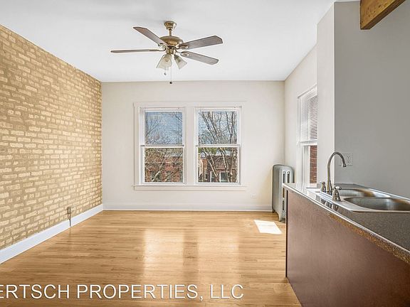 5th image of 4730 N Whipple St #1A