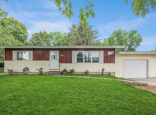 13234 Andrews Ave, Lindstrom, MN 55045
