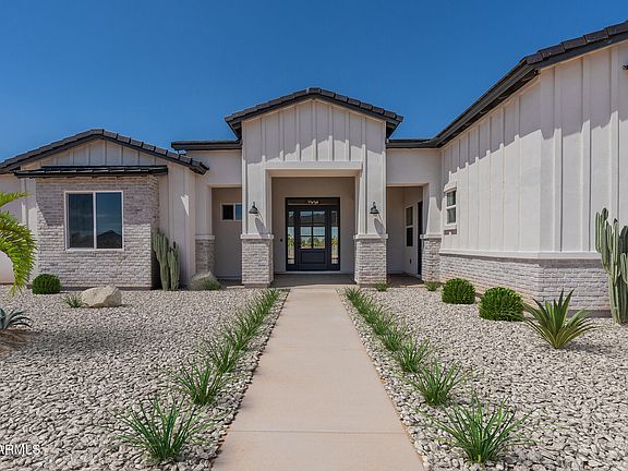2nd image of 39012 N 6th Drive