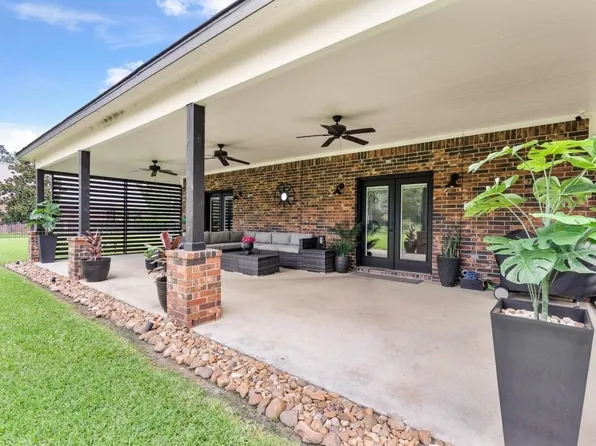 26807 Eagles Lndg, Huffman, TX 77336