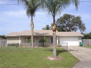 560 Chestnut Ave, Deltona, FL 32725