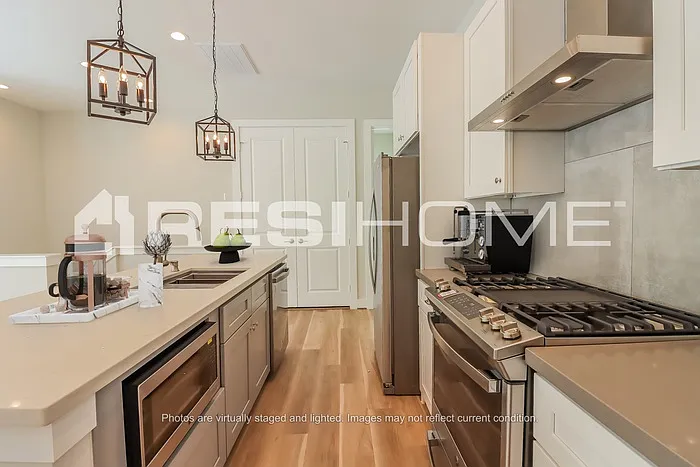 5722 Beall St #C — Photo 3