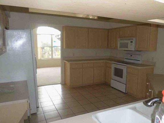 5th image of 4286 N Bartley Ter