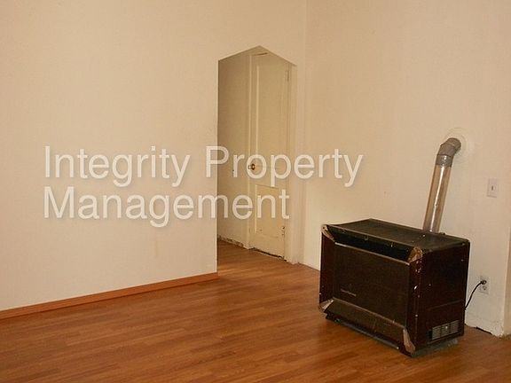 5th image of 318 136th St S