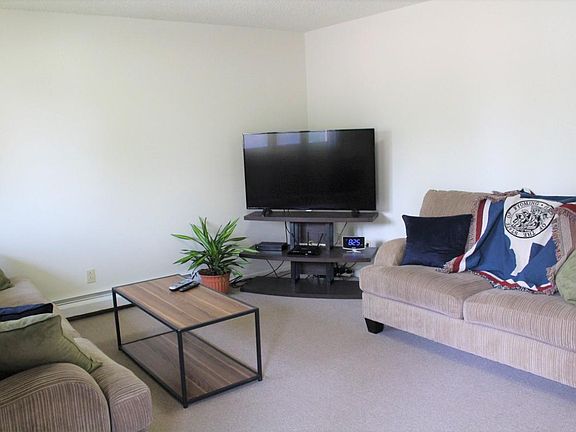 4th image of 1101 Downey St APT 1-7