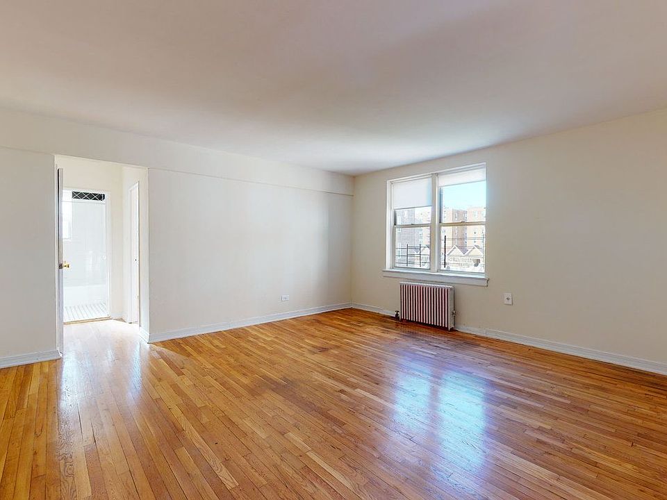1st image of 8861 20th Ave #2E