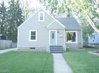 2185 Newport St SW, Wyoming, MI 49519