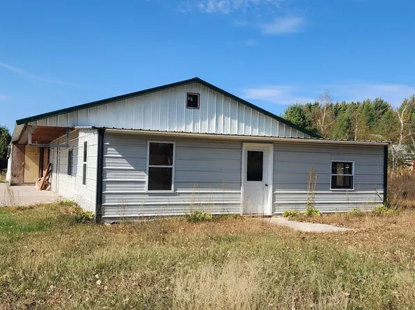 W15098 Samso Ln, Fairchild, WI 54741