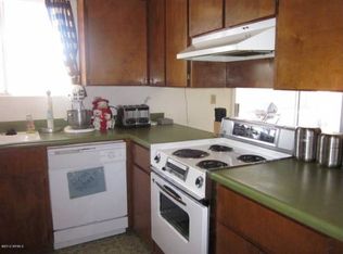 2409 E Fox St, Mesa, AZ 85213