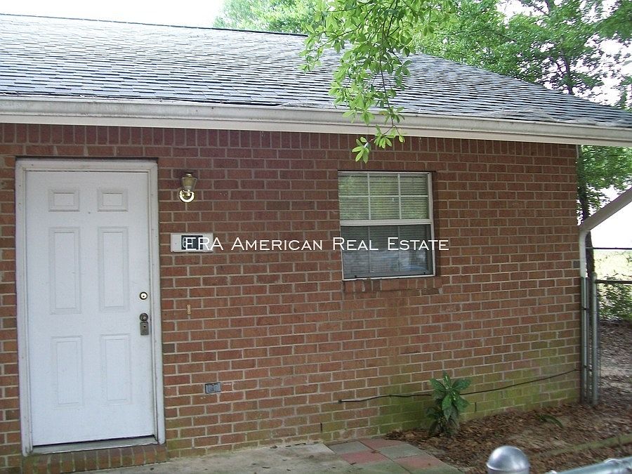 2nd image of 611 E Edney Ave