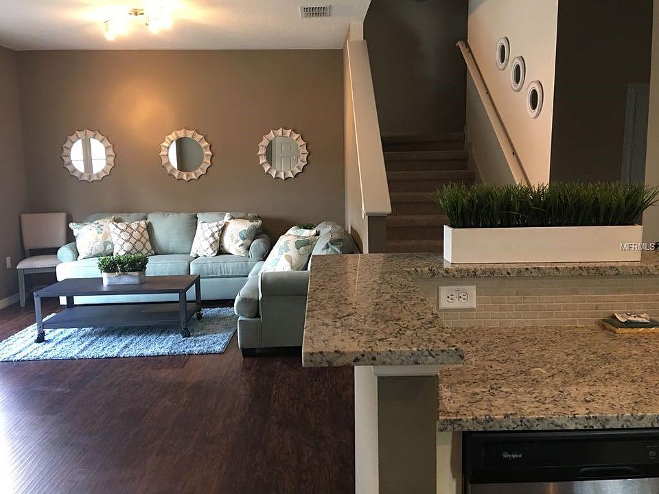 1st image of 3201 Oyster Ln