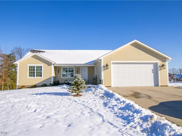 101 Butternut Ln, Cadiz, OH 43907