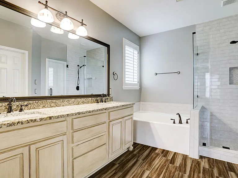10410 Five Oaks Ct — Photo 27