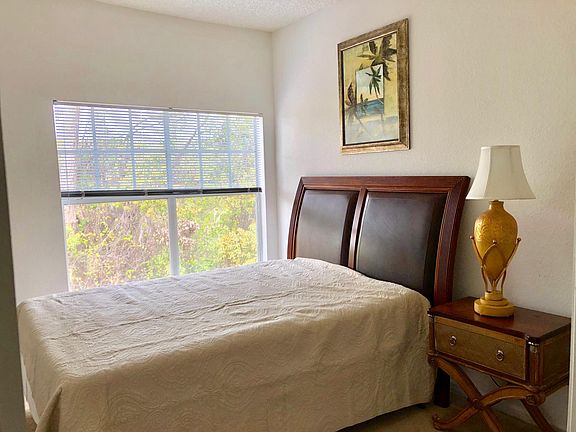 5th image of 1121 Arbor Lakes Cir